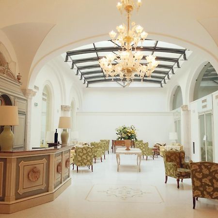 Grande Albergo Internazionale Brindisi Exterior photo