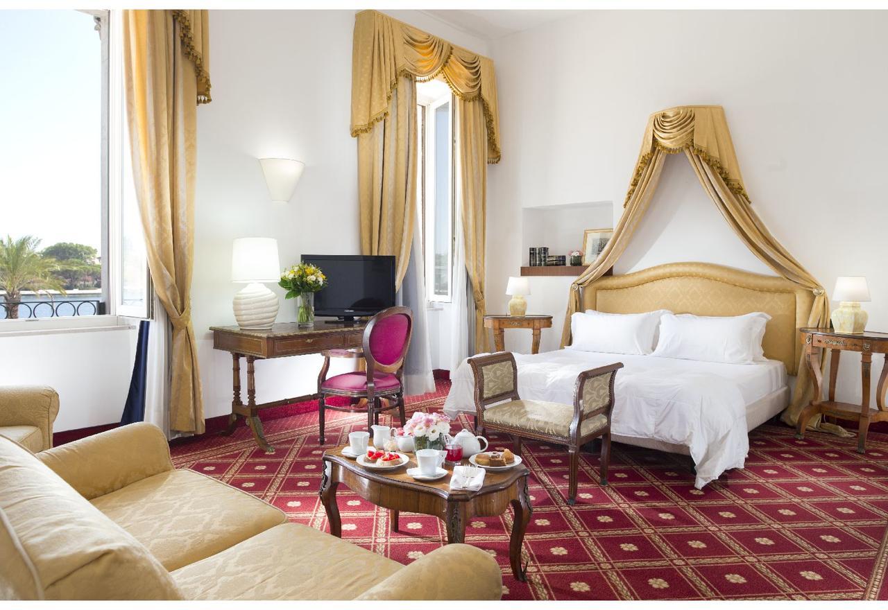 Grande Albergo Internazionale Brindisi Exterior photo